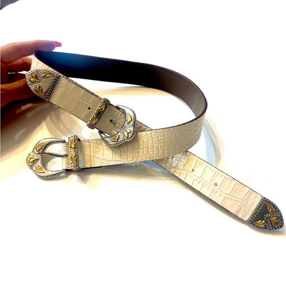 Maje Accessories - Maje Cream and Gold Belt with Ornate Buckle
( adjustable)